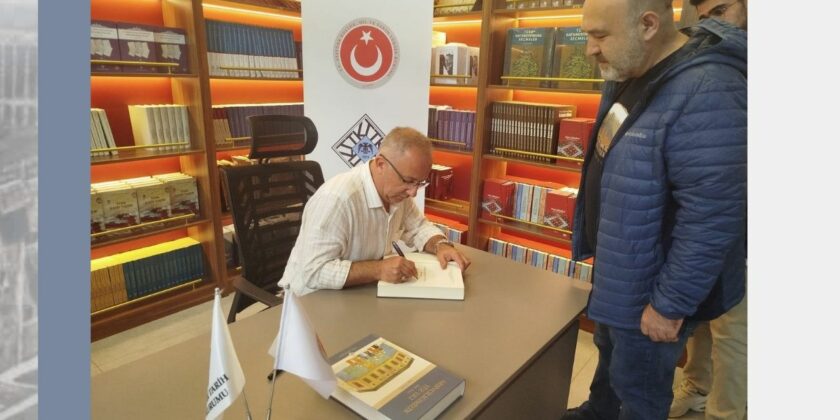 Yazar-Okur Buluşmalarının Konuğu Prof. Dr. Uğur Ünal Oldu