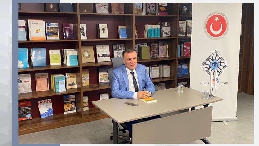 Prof. Dr. Hasan Babacan was the guest at the Author-Reader Meetings